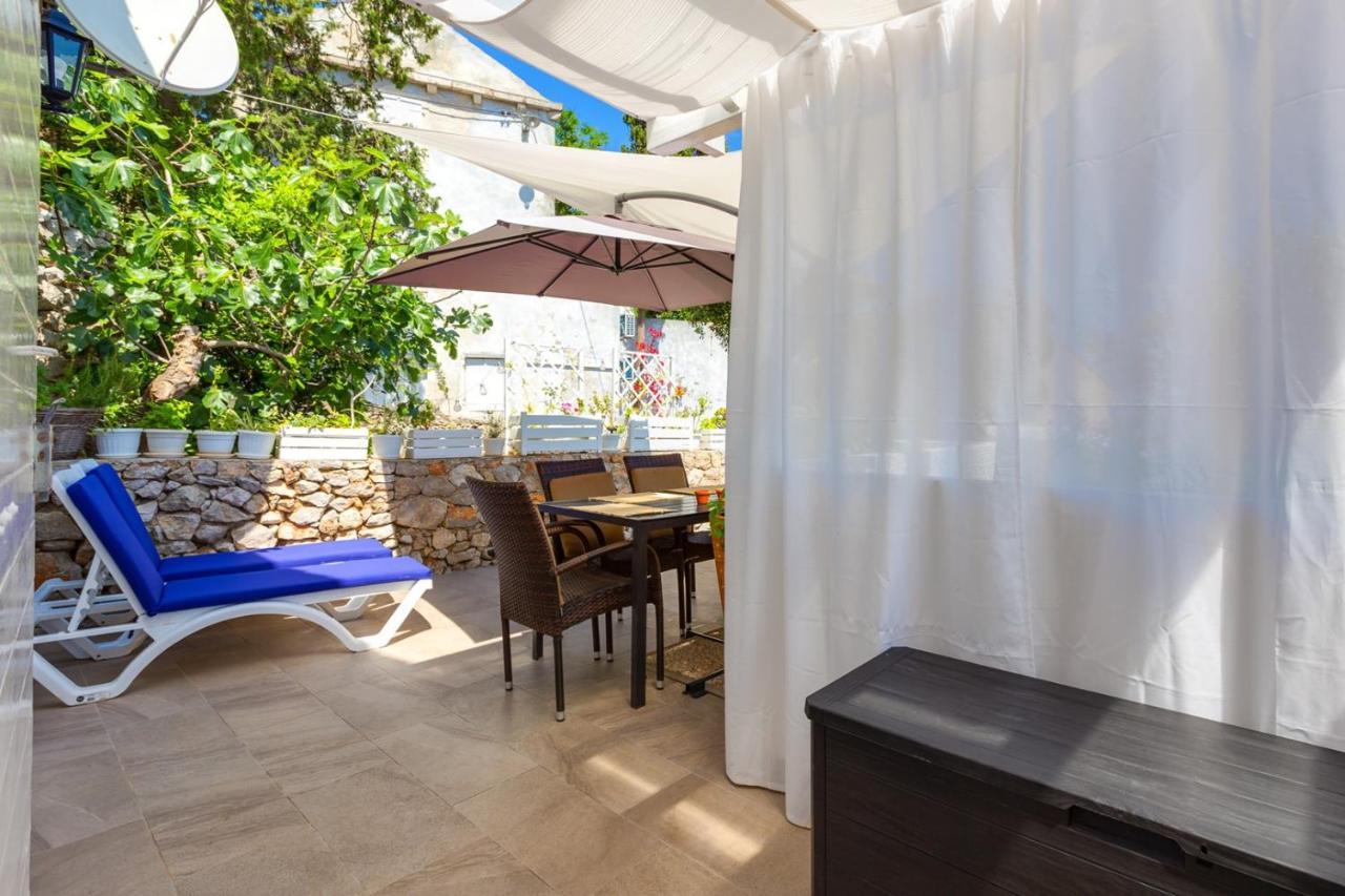 Apartments Valeria, מאלי לוסיניי מראה חיצוני תמונה