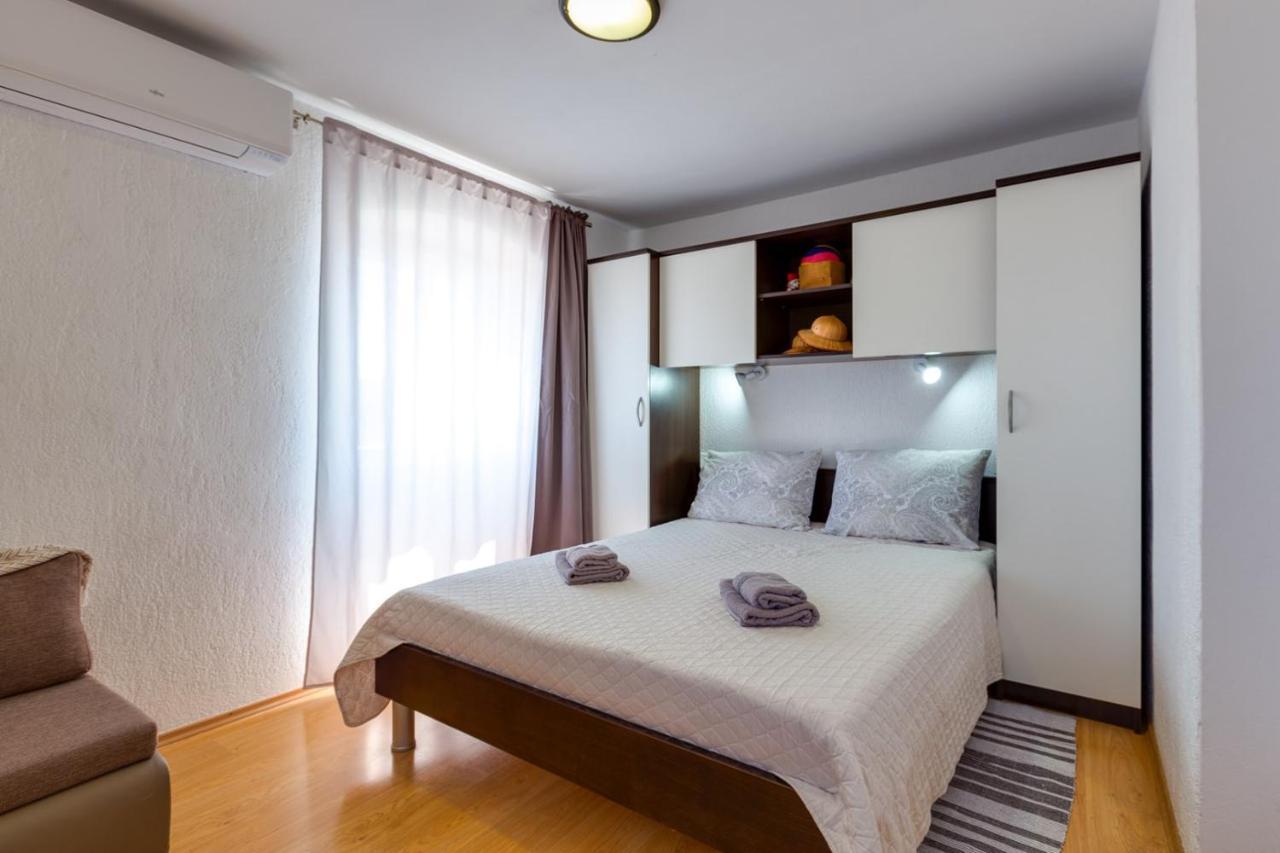 Apartments Valeria, מאלי לוסיניי מראה חיצוני תמונה