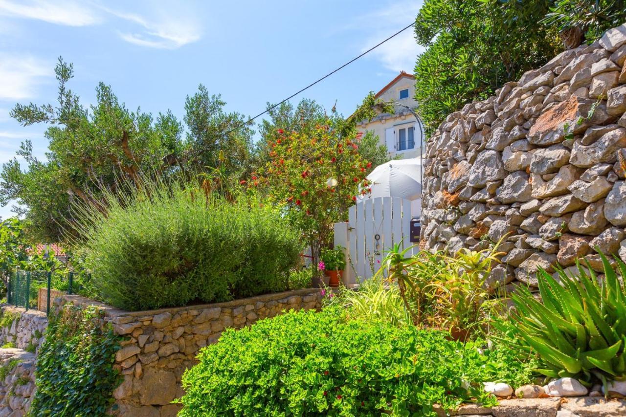 Apartments Valeria, מאלי לוסיניי מראה חיצוני תמונה